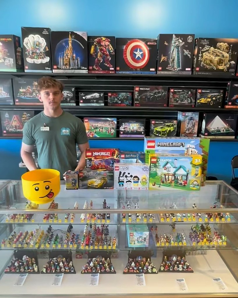 Counter at Bricks & Minifigs store