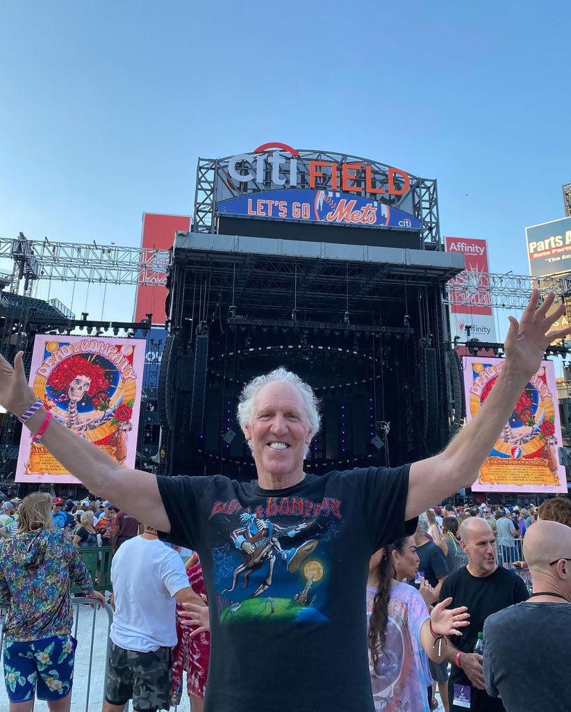 attended over 800 Grateful Deal and Dead & Company concerts.  