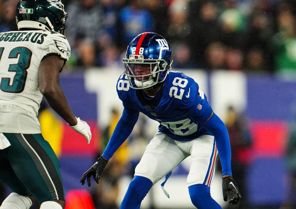 Cor'Dale Flott #28 of the New York Giants defends in coverage during an NFL football game against the Philadelphia Eagles at MetLife Stadium on January 7, 2024 in East Rutherford, New Jersey. 