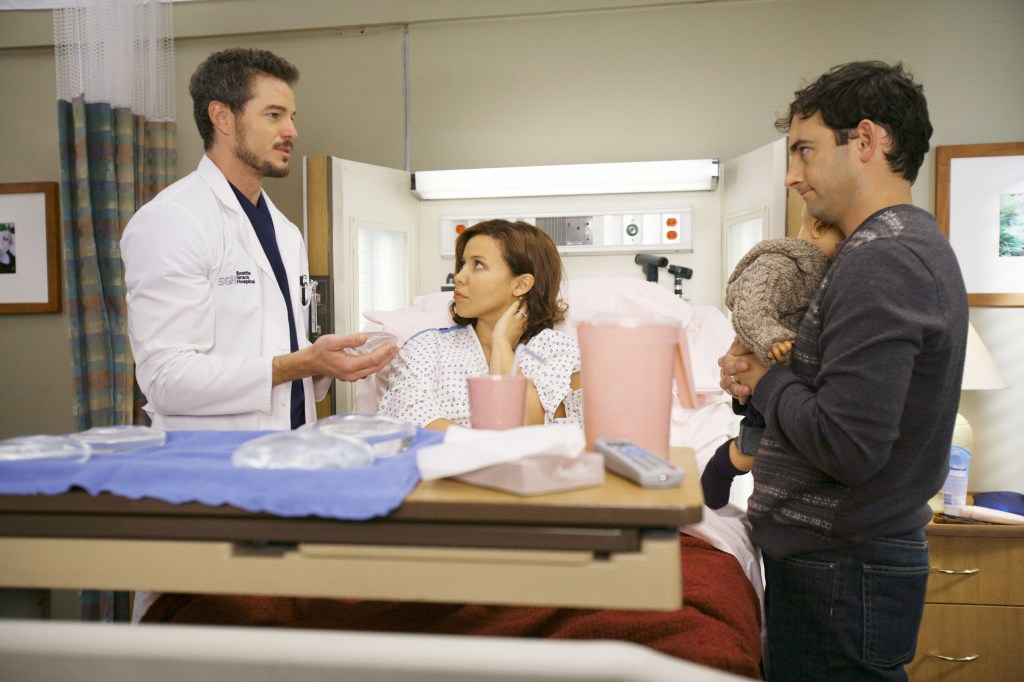 Eric Dane, Justina Machado, and Chris Conner in "Grey's Anatomy"