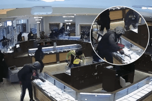 Bay Area jewelry store robbed in wild smash and grab heist.