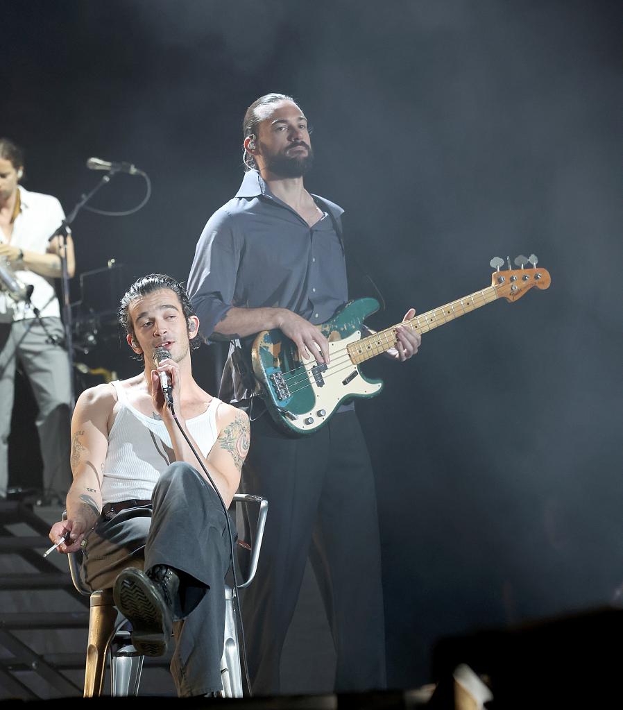 Healy and MacDonald routinely kiss onstage during their shows