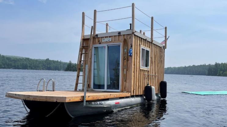 A floating camp in Green Lake, in 2022.