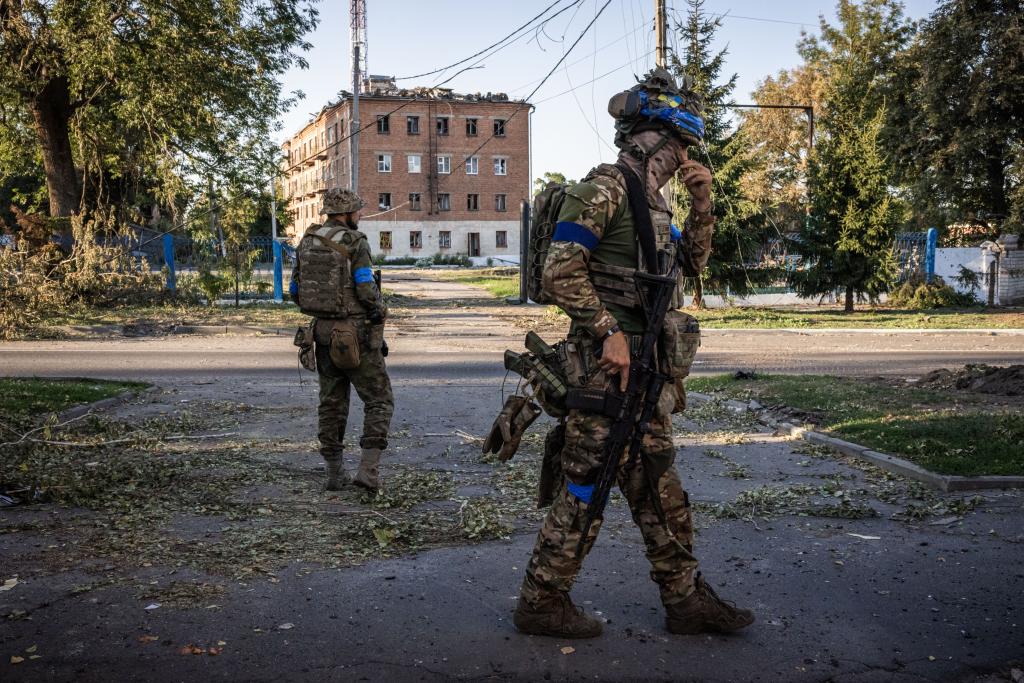 Ukrainian soldiers continue to advance into Kursk as Kyiv seeks to establish a foothold in the region.