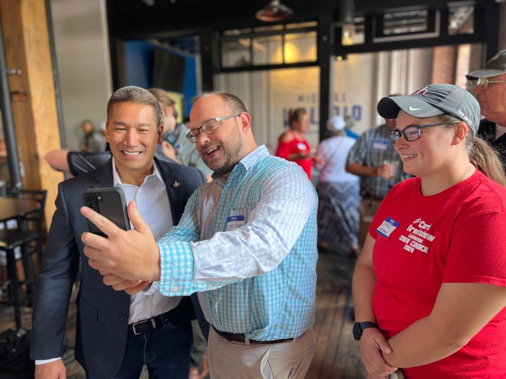 Governor Glenn Youngkin and VA GOP Sen. nominee Hung Cao at a campaign event at the Michael Waltrip Brewing Company in Bristol, Virginia.