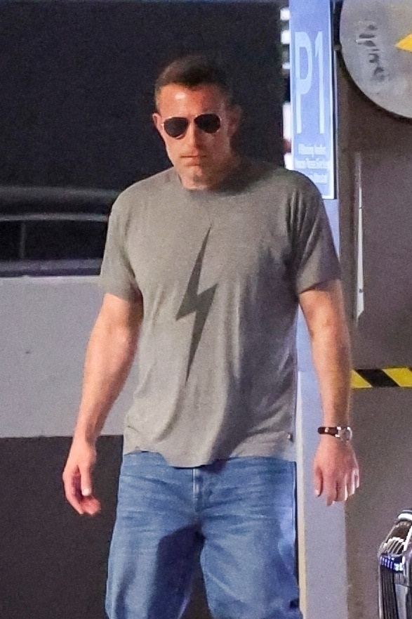Ben Affleck steps out without his wedding ring in LA on August 20, 2024