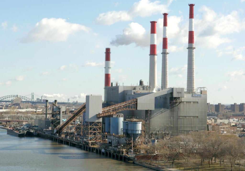 Keyspan's Ravenswood Power Plant with smoke stacks in Long Island City, New York, captured on February 27, 2006