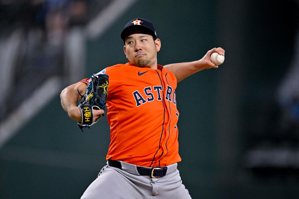 Houston Astros starting pitcher Yusei Kikuchi (16) pitches against the Texas Rangers during the sixth inning at Globe Life Field.