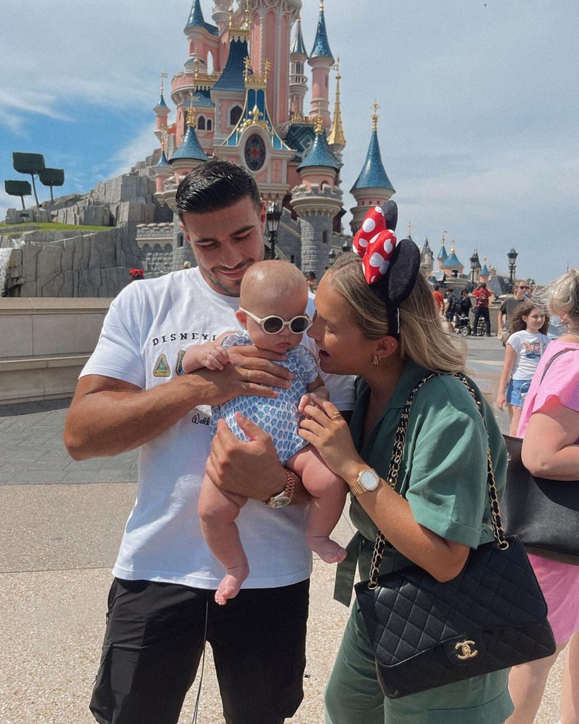 Molly-Mae Hague and Tommy Fury with their daughter at Disney. 