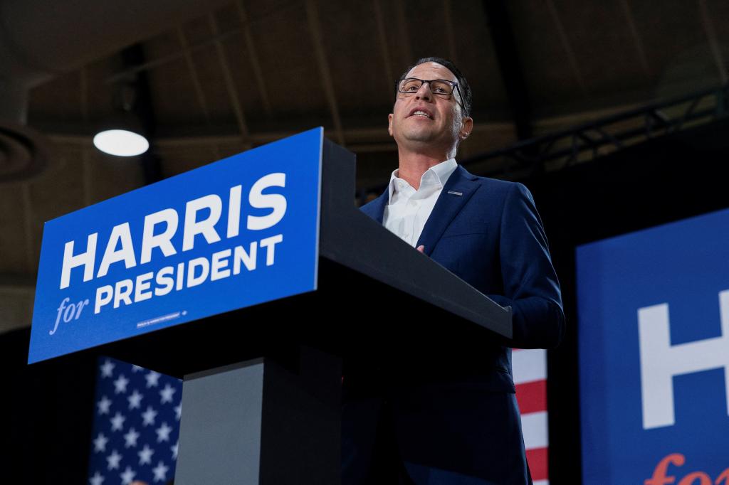 U.S. Pennsylvania's Governor Josh Shapiro holds a rally with Michigan's Governor Gretchen Whitmer (not pictured) in support of U.S. Vice President Kamala Harris' Democratic presidential election campaign in Ambler, Pennsylvania, U.S. July 29, 2024.