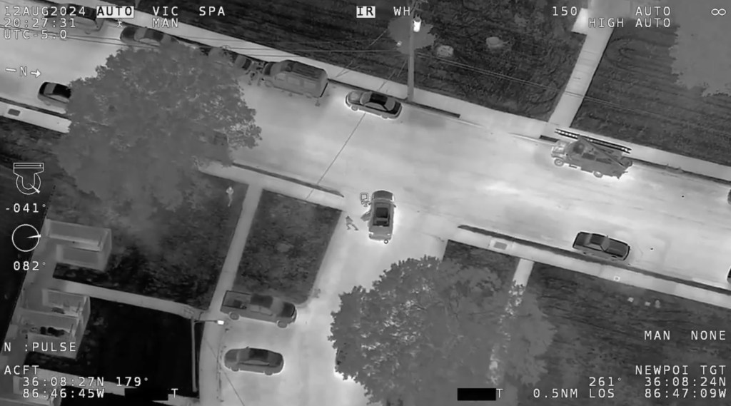 Video shows Nashville police capture fugitive Tyrone Walker  with help of helicopter crew