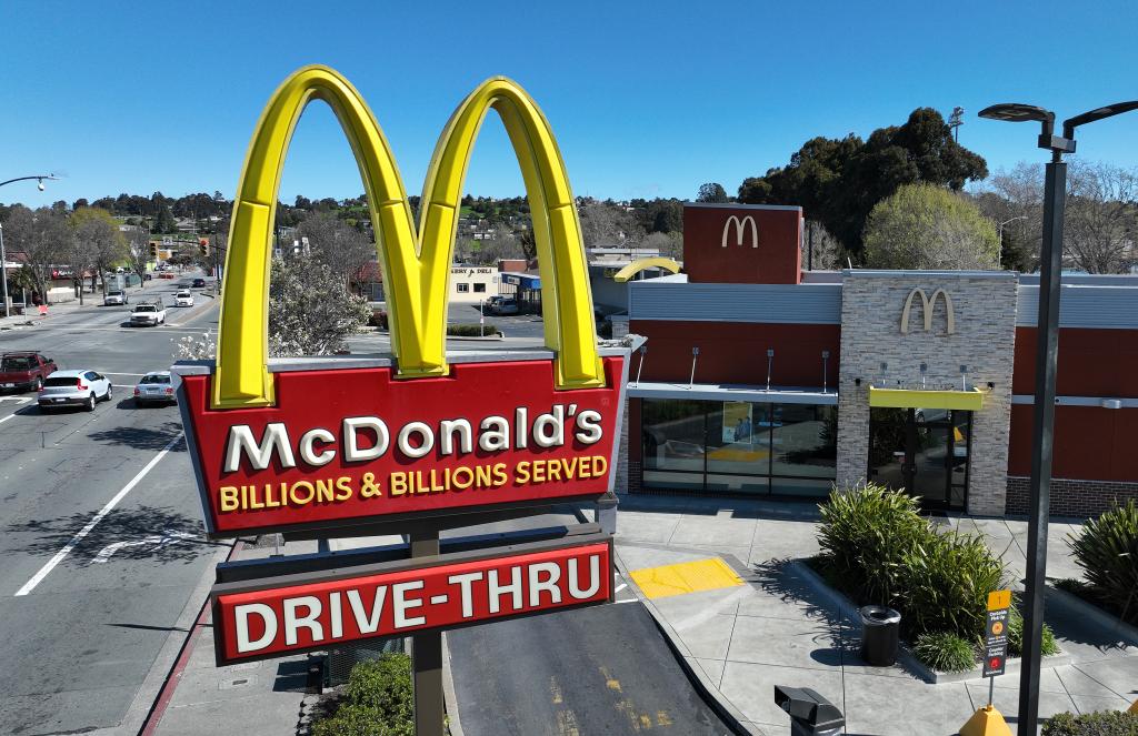 Aerial view of a McDonald's restaurant with a large sign in San Pablo, California.