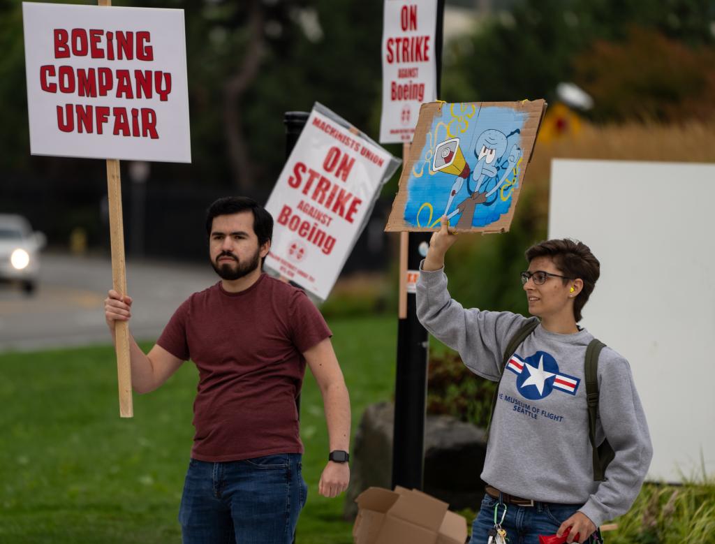 Boeing workers on strike on Friday.