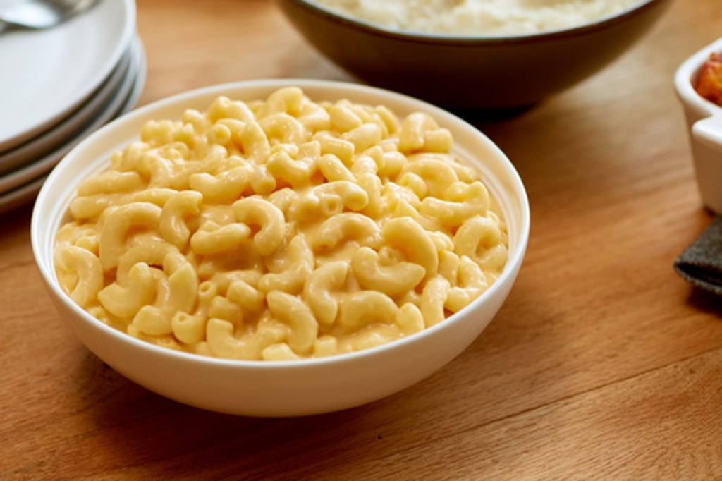 Image of mac & cheese in a bowl