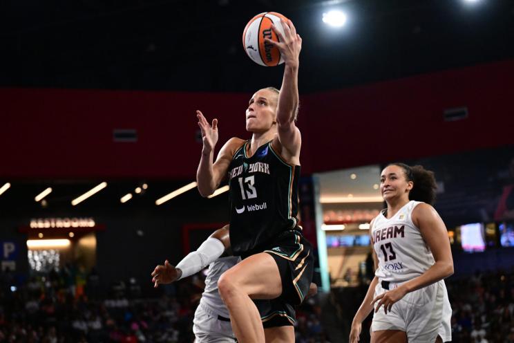 Rookie Leonie Fiebich of the Liberty dazzled in her first WNBA playoff game.