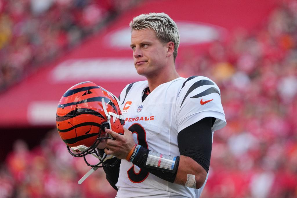 Cincinnati Bengals quarterback Joe Burrow (9) on field against the Kansas City Chiefs during the game at GEHA Field at Arrowhead Stadium.