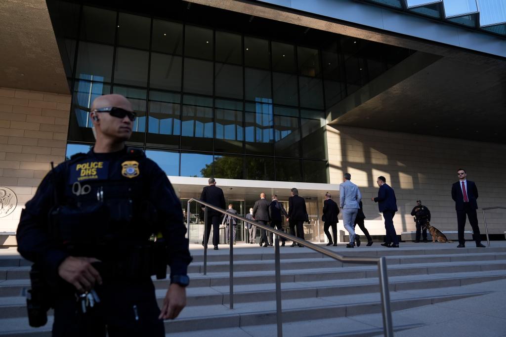 Hunter Biden arrives in federal court under police and secret service protection for jury selection for his trial on felony tax charges Thursday, Sept. 5, 2024, in Los Angeles.