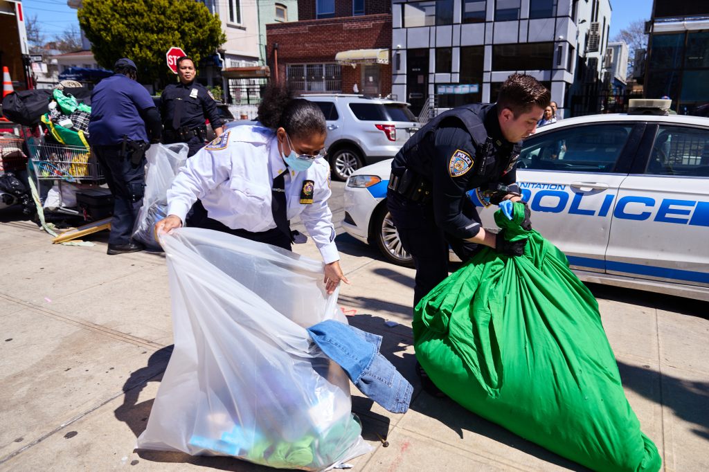 NYPD raids Roosevelt peddlers.