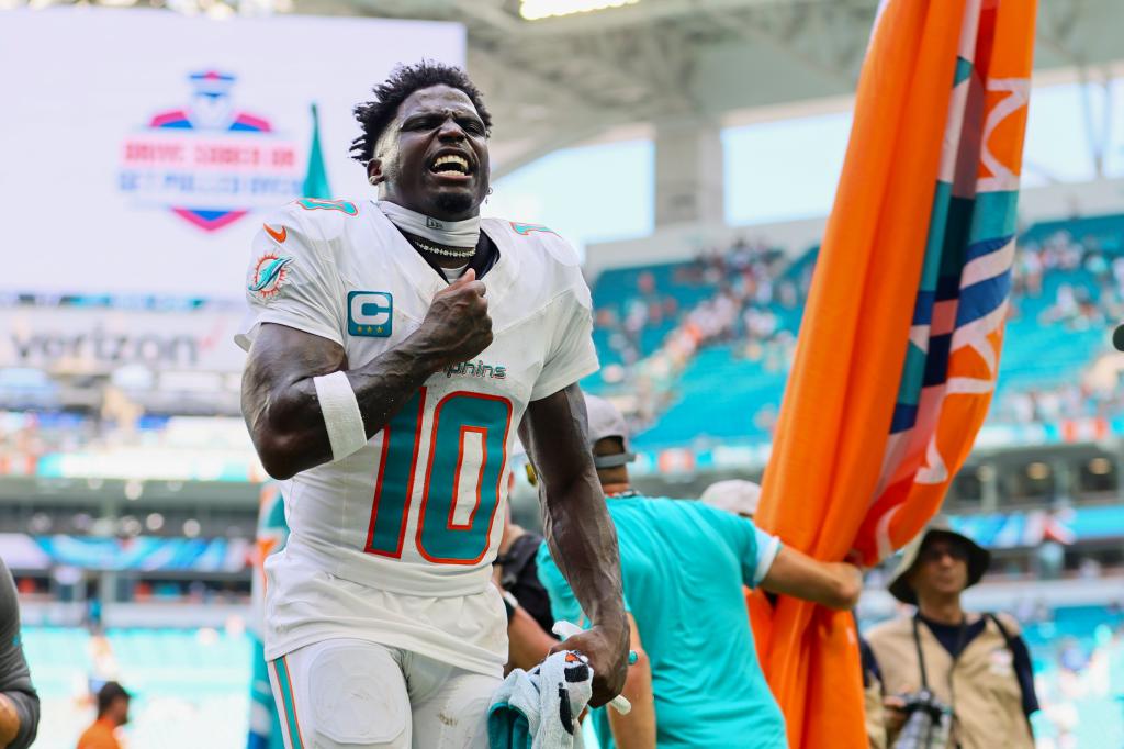 Tyreek Hill celebrates after the Dolphins' win over the Jaguars on Sept. 8, 2024.