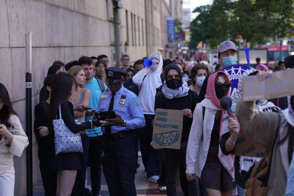 The incident comes as college students protest in NYC over the war in Gaza resumed, with dozens of pro-Palenstinian demonstrators taking to the Columbia University campus on Tuesday.
