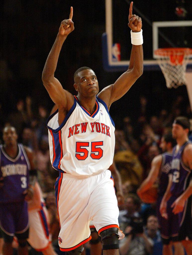 Dikembe Mutombo with the Knicks in 2003.