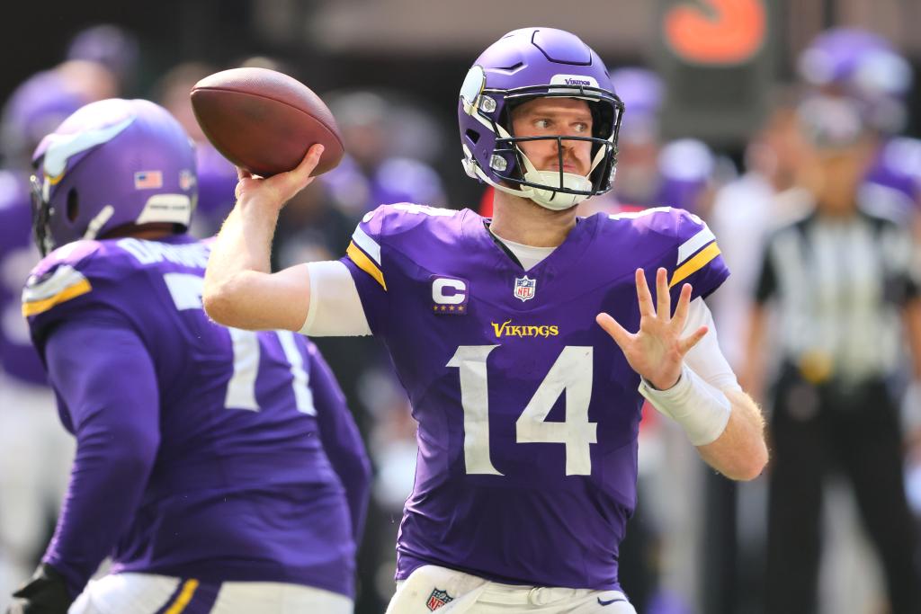 Sam Darnold #14 of the Minnesota Vikings throws a pass against the San Francisco 49ers