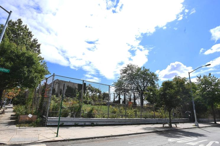 A photo of Sunset Community Garden.