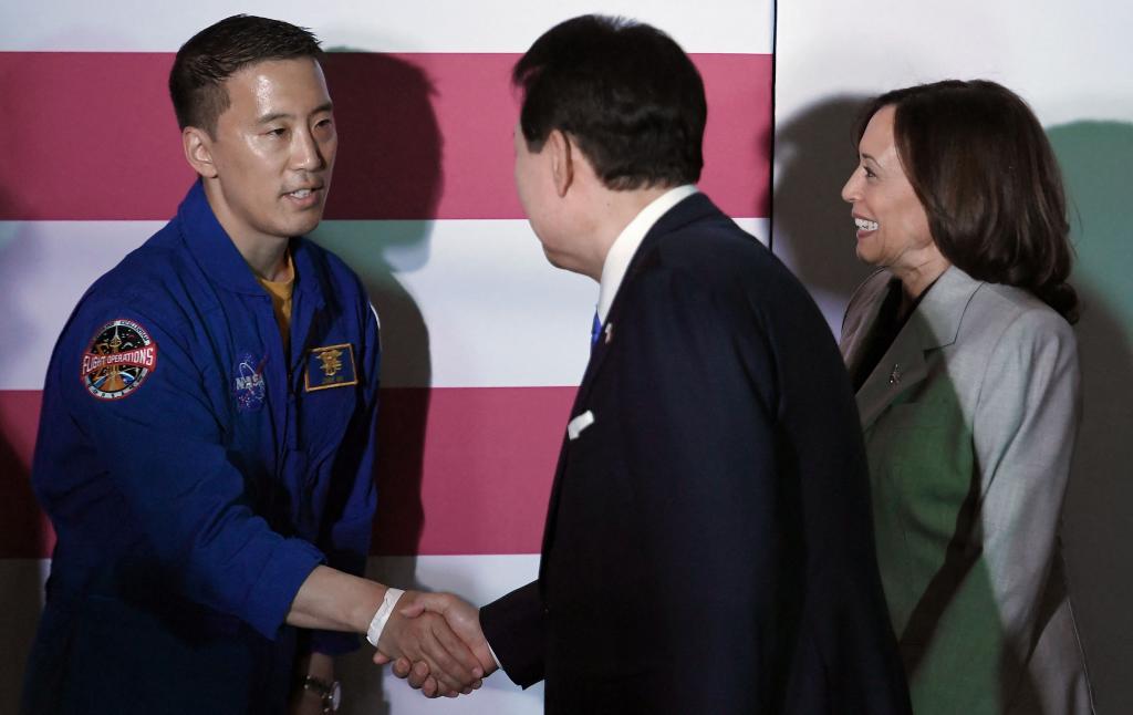 Jonny Kim with Kamala Harris and Yoon Suk Yeol