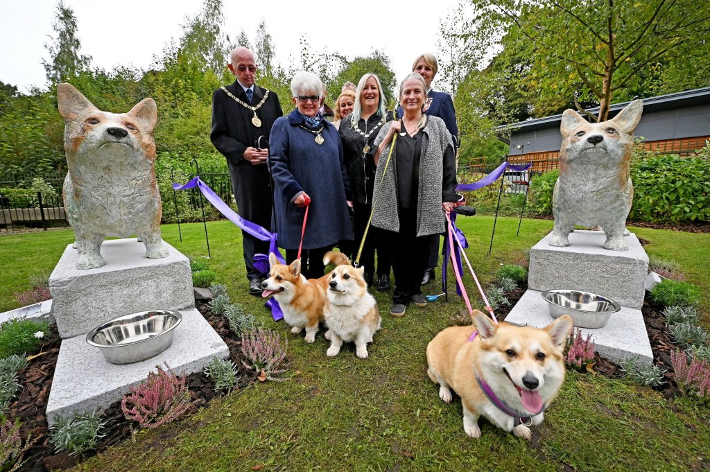 Lord Lieutenant of the West Midlands unveiling two corgi sculptures outside Walsall Arboretum Visitor Centre in tribute to Queen Elizabeth II