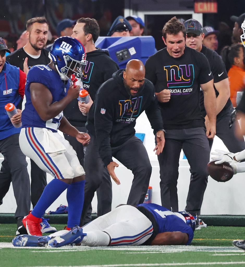 Malik Nabers suffers a concussion during the Giants' loss to the Cowboys on Sept. 26, 2024. 