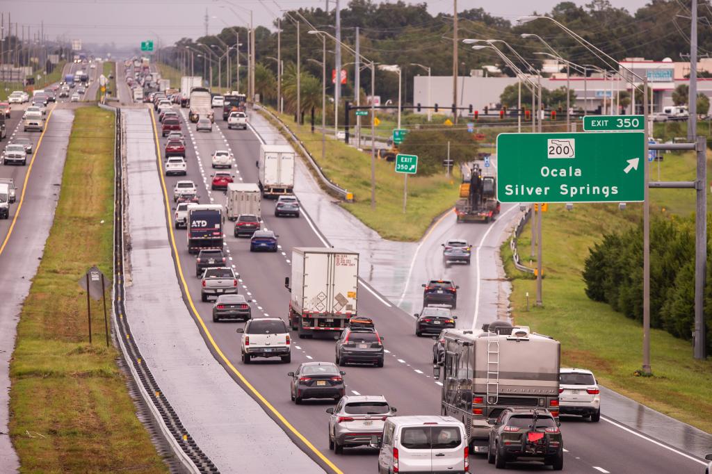 Motorist make their way North on I-75 Monday afternoon, October 7, 2024 