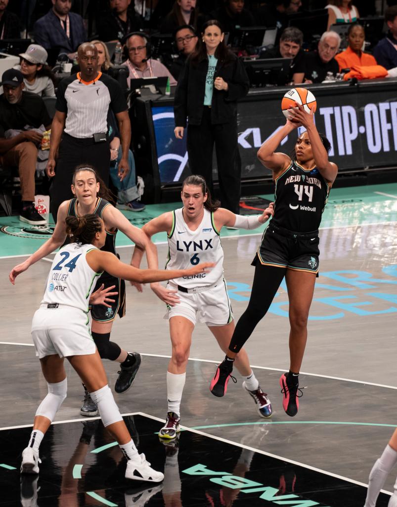 New York Liberty's Betnijah Laney-Hamilton takes a shot in the lane.