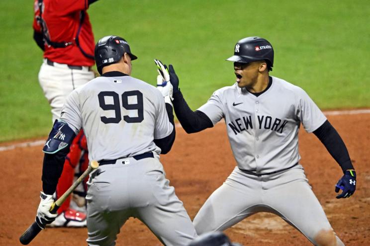 Aaron Judge and Juan Soto lead a ferocious offensive attack for the Yankees.