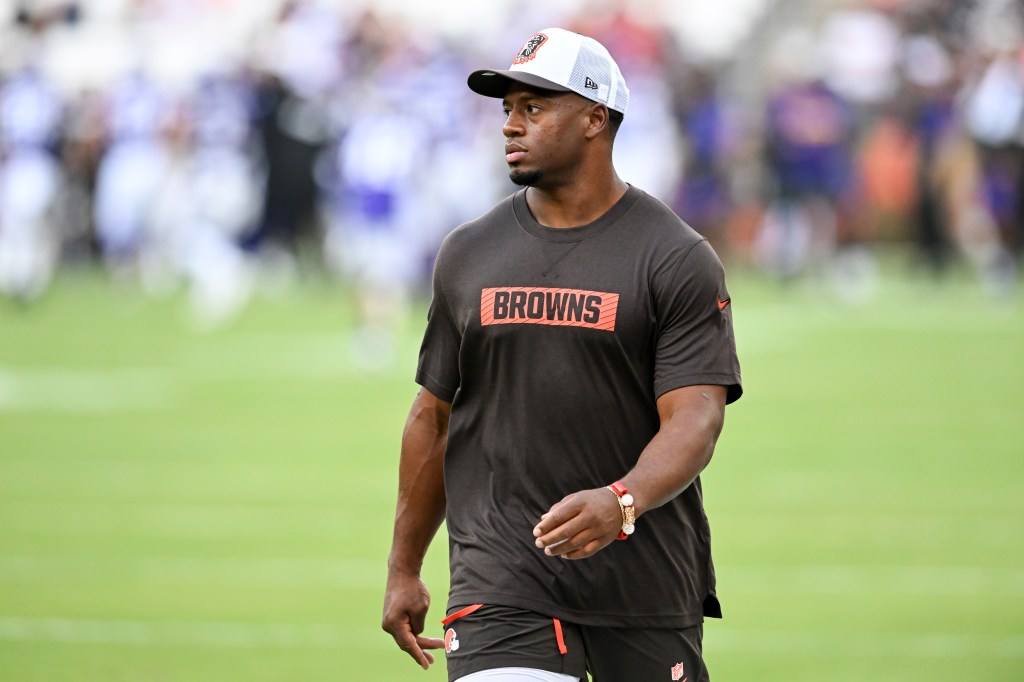 Nick Chubb #24 of the Cleveland Browns looks on prior to a preseason game against the Minnesota Vikings at Cleveland Browns Stadium on August 17, 2024 in Cleveland, Ohio.