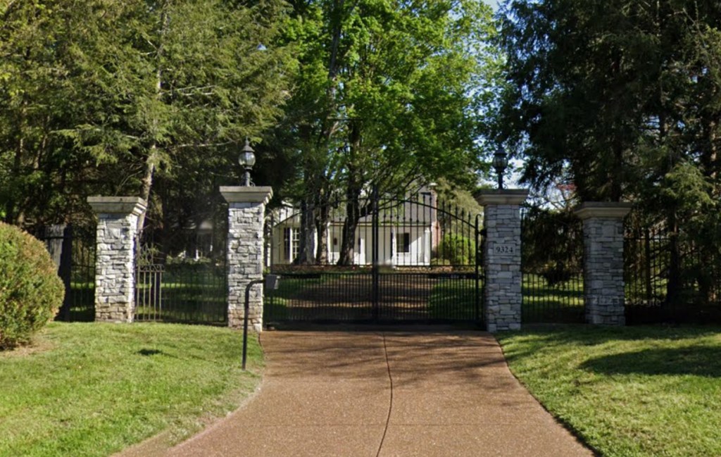 Garth Brooks and Trisha Yearwood's Tennessee home.