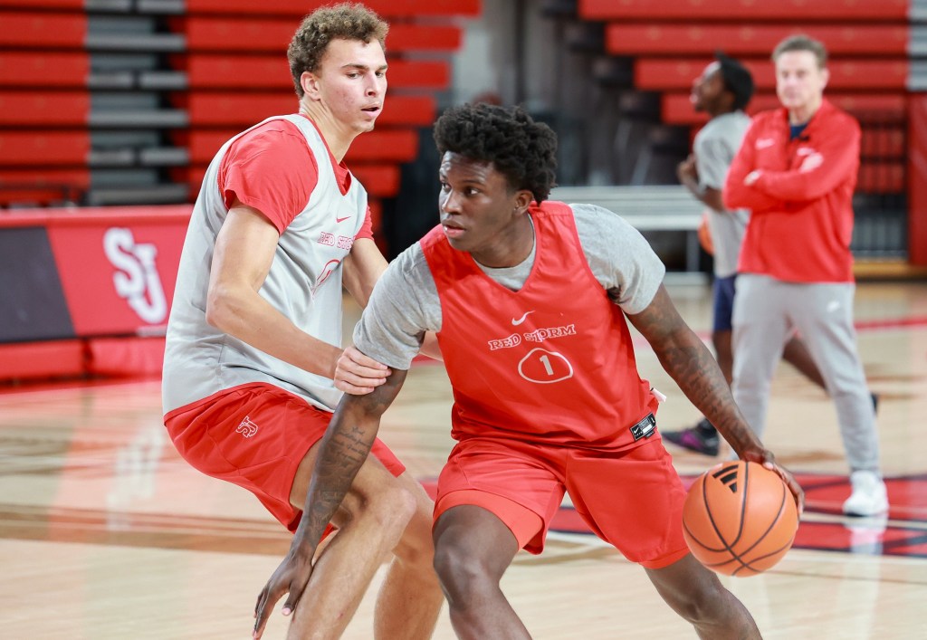 Kadary Richmond drives to the basket during practice on St. John's Media Day.