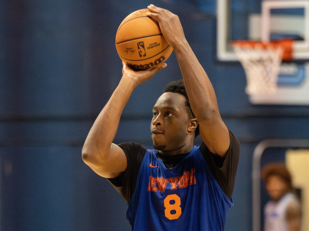 OG Anunoby takes a shot during a Knicks practice earlier this month.