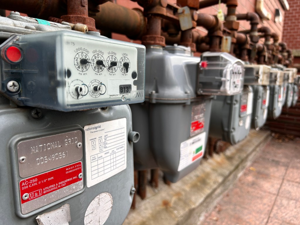 According to an estimate from the New York Public Service Commission, natural gas prices could increase 11% and electricity may fall 2% this winter.