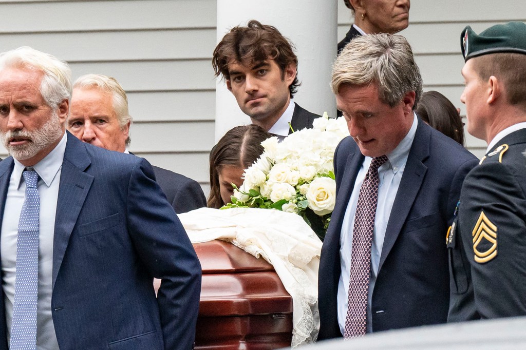 Pallbearers Chris Kennedy, son of Ethel (rear left), Conor Kennedy, son of RFK Jr (center) and Timothy Shriver (right) at Ethel Skakel Kennedy's funeral in suits and ties