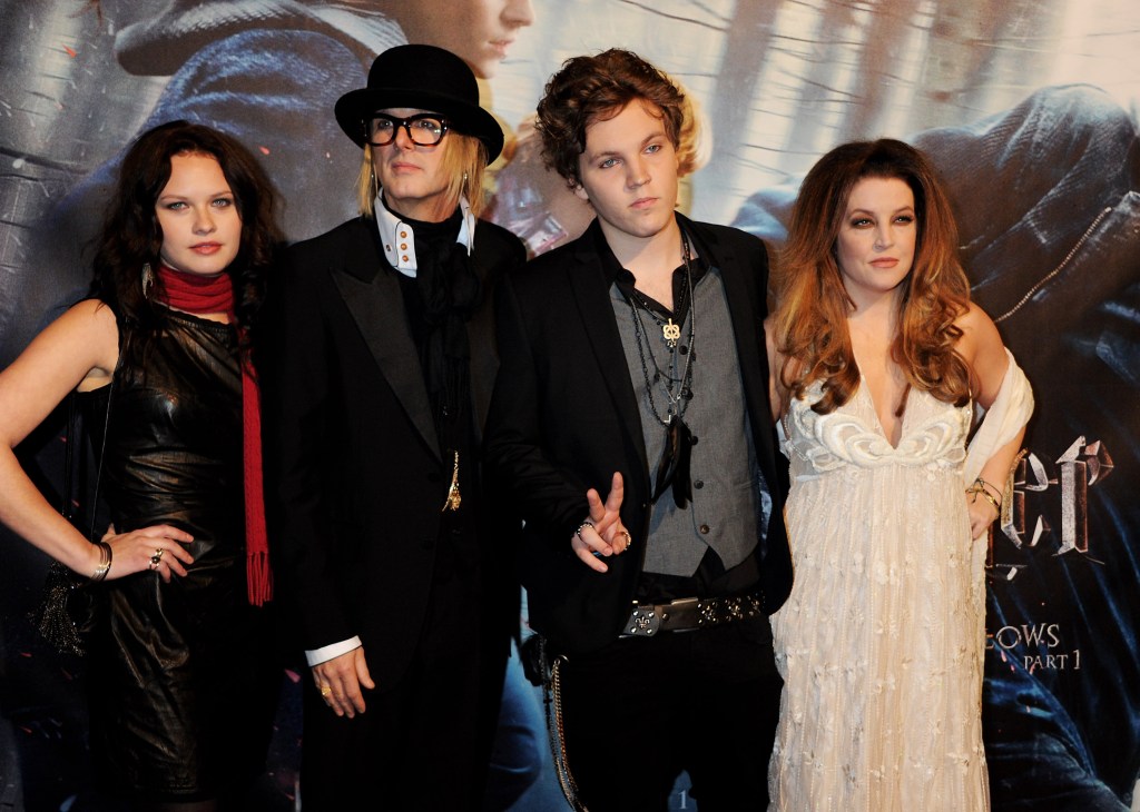 Michael Lockwood, Ben Keough and Lisa Marie Presley at the "Harry Potter and the Deathly Hallows: Part 1" premiere in Nov. 2010