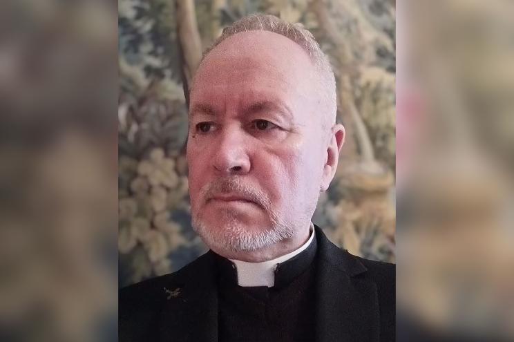 Father Andrew Wagstaff, 69, died in Belgium early Friday.