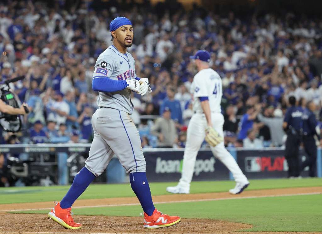 Mets shortstop Francisco Lindor reacts after striking out to end the seventh inning in NLCS Game 6 on Oct. 20, 2024.