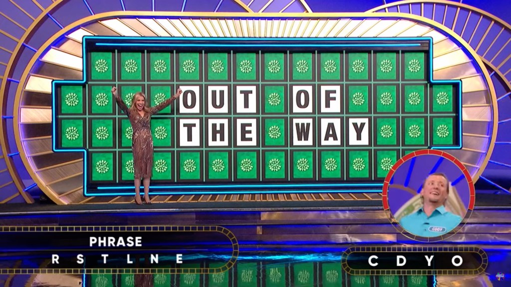 Vanna White had to hold back her joy for contestant Cody Hunger as she waited for Ryan Seacrest to officially declare he solved his bonus puzzle correctly.