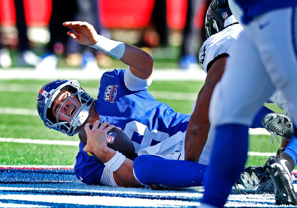 Daniel Jones is sacked during the Giants' loss to the Eagles on Oct. 21, 2024. 