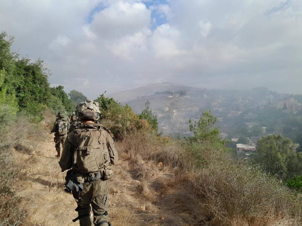 IDF soldiers in mountains.