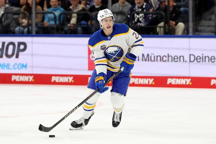 Jack Quinn and the Sabres look to rebound from last year's disappointing season.