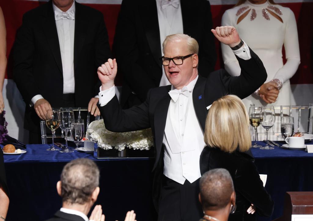 Jim Gaffigan repeatedly took shots at Vice President Kamala Harris and fellow Democrats during Thursday night's glitzy event in Manhattan after she opted to skip the Catholic charity bash. 