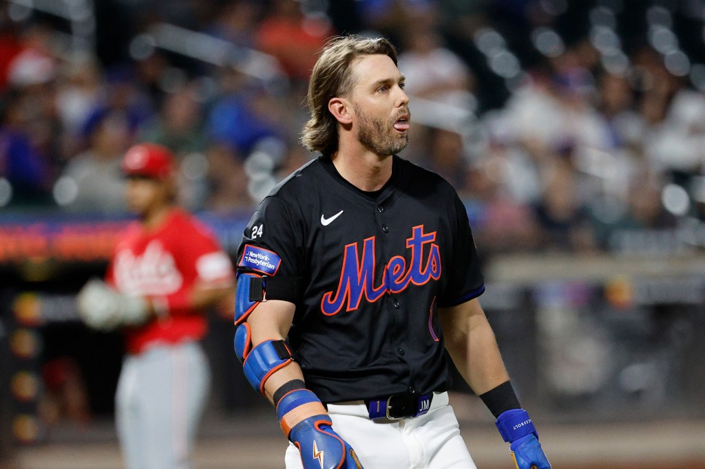 Jeff McNeil reacts after getting hit by a pitch during a Sept. 6 game against the Reds.