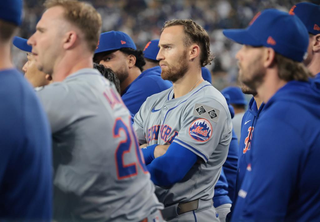 Mets left fielder Brandon Nimmo in the dugout during the ninth inning, as the Dodgers beat the Mets 9-0 on Sunday.