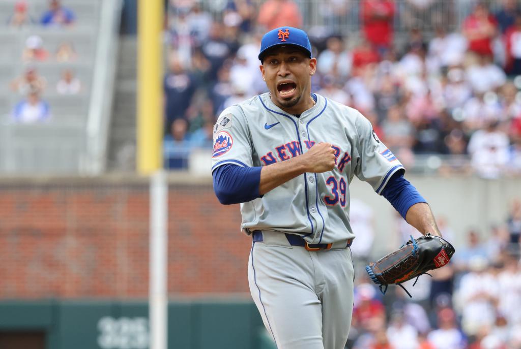 New York Mets relief pitcher Edwin Diaz #39, celebrates after getting the last out of the 9th inning, clinching a play-off spot for the Mets